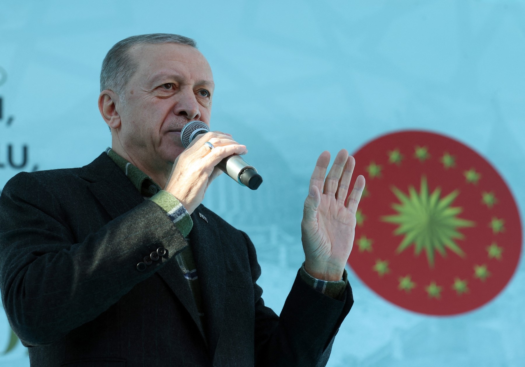 Erdogan: Curtea Supremă va face aranjamentele necesare dacă există greşeli în condamnarea primarului din Istanbul