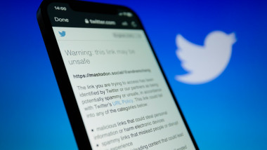 Twitter Suspends Mastodon Account and Bans Links to Mastodon Servers