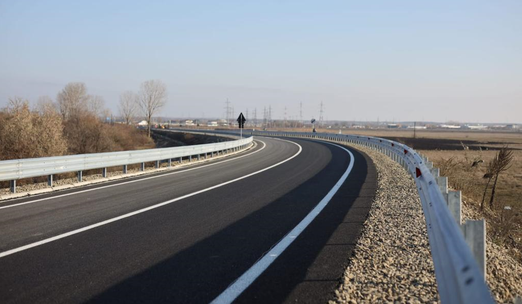 Varianta Ocolitoare a municipiului Tecuci, lungă de 7 km, este gata după 10 ani: Va fi deschisă „în câteva zile”
