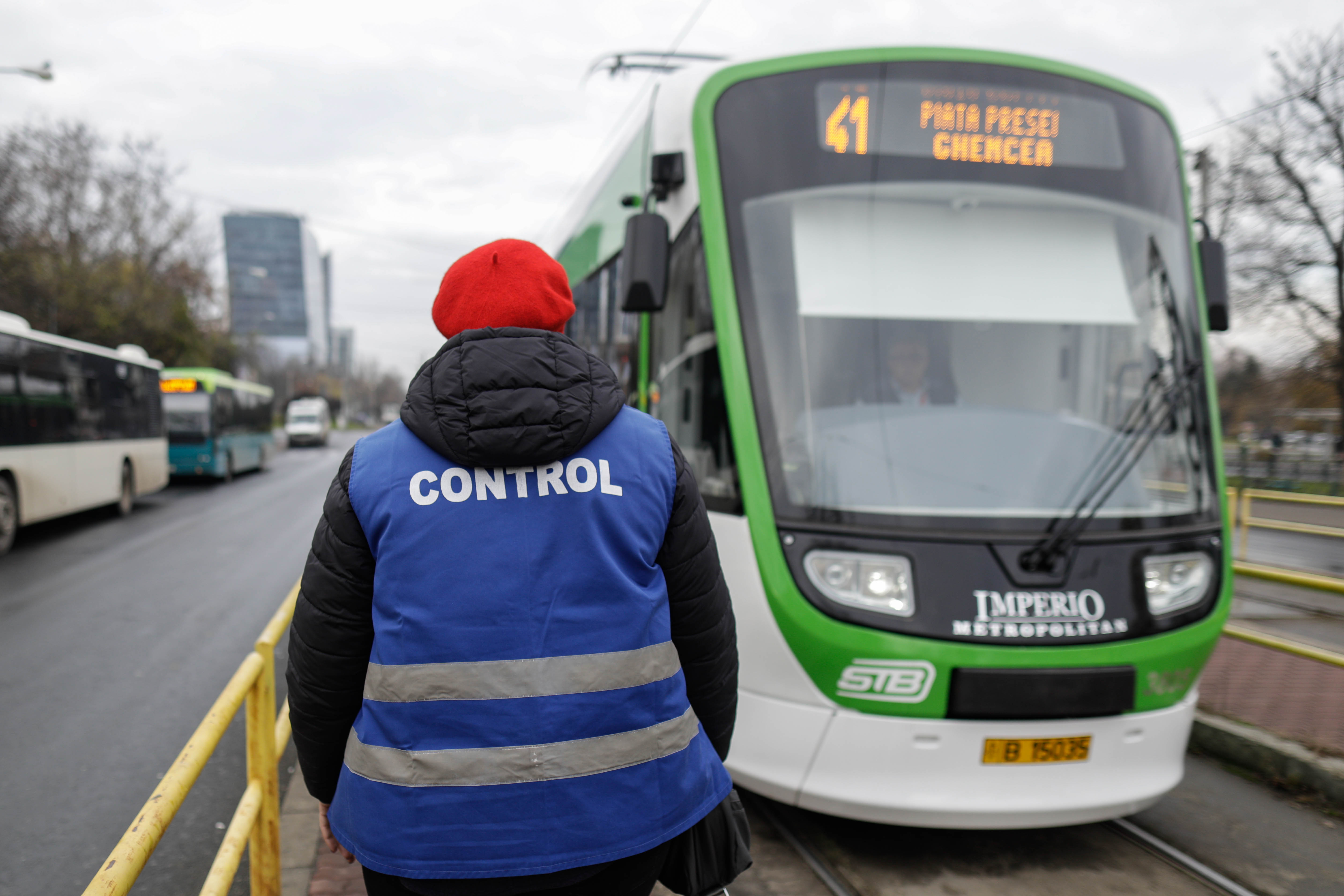 Tramvaiele cumpărate de Primăria Capitalei de la Astra Vagoane vor costa peste un miliard de lei, ca urmare a ajustării preţurilor