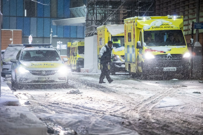 Snowfall in London, London, United Kingdom - 12 Dec 2022