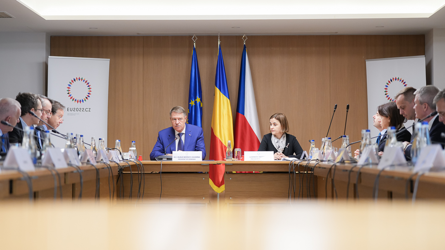 Iohannis le-a spus ambasadorilor țărilor UE că „va ridica” subiectul Schengen la Consiliul European. Ambasadoarea Austriei a lipsit