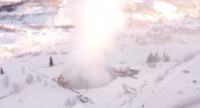 Gate to Hell appears in Russia - a giant sinkhole opens close to major ski resort in Siberia.