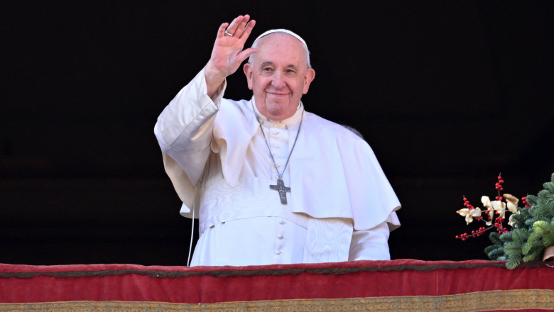 Papa Francisc a făcut apel la încetarea războiului din Ucraina