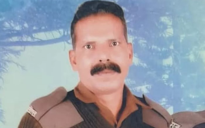 Un soldat indian a fost ucis din cauza unui videoclip viral în care apărea fiica sa