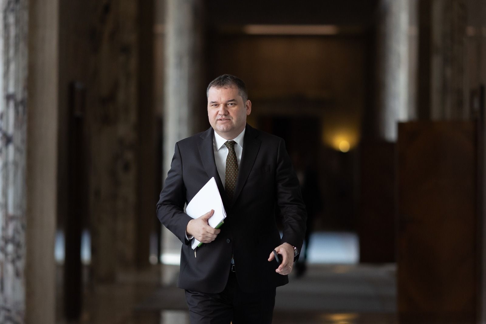 UDMR e dispus să reducă numărul de secretari de stat, dar "în limita raționalului", spune Cseke Attila