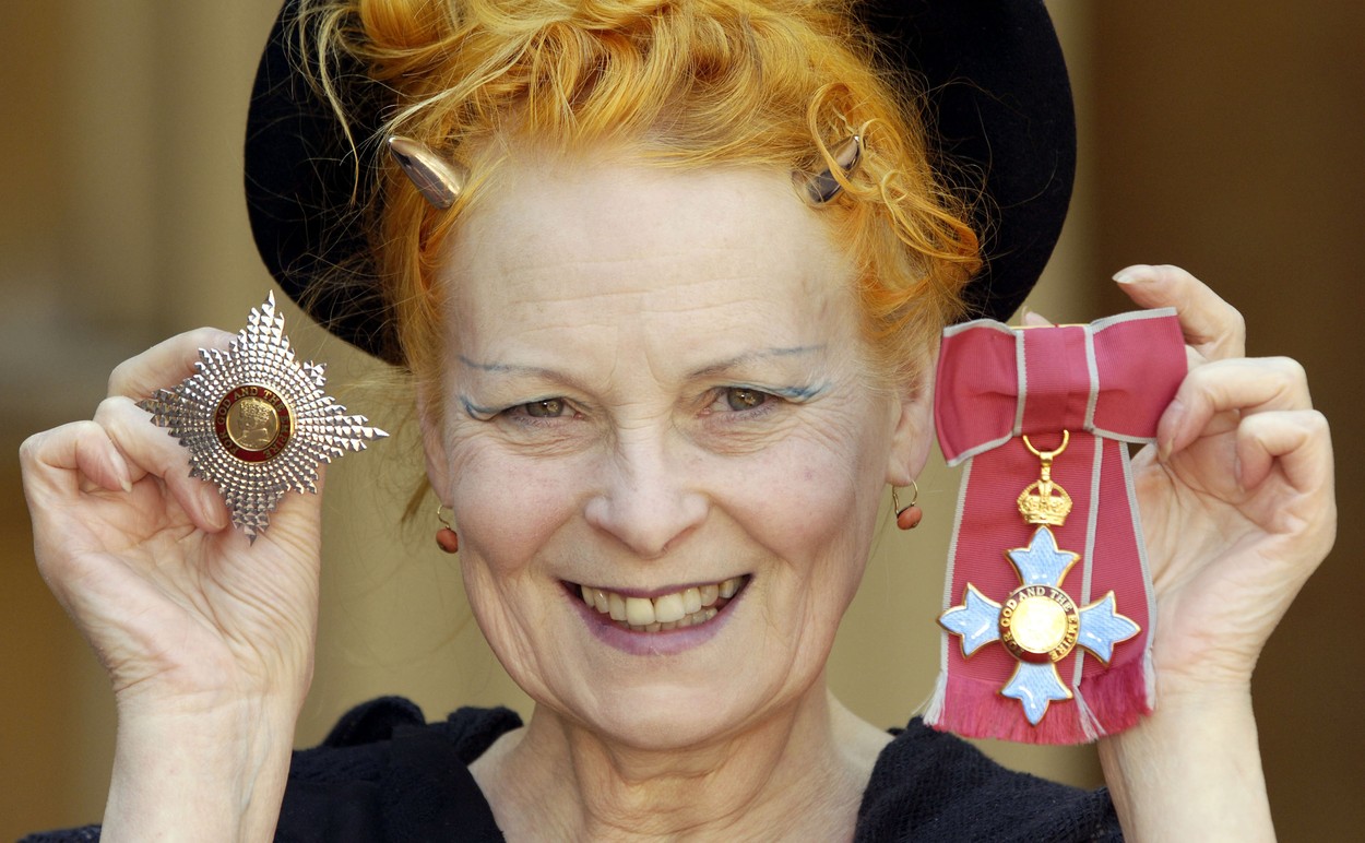 A murit creatoarea de modă Vivienne Westwood