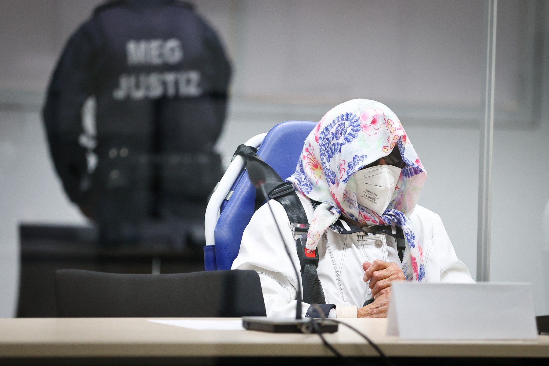 O dactilografă nazistă a fost găsită vinovată de complicitate la 10.500 de crime