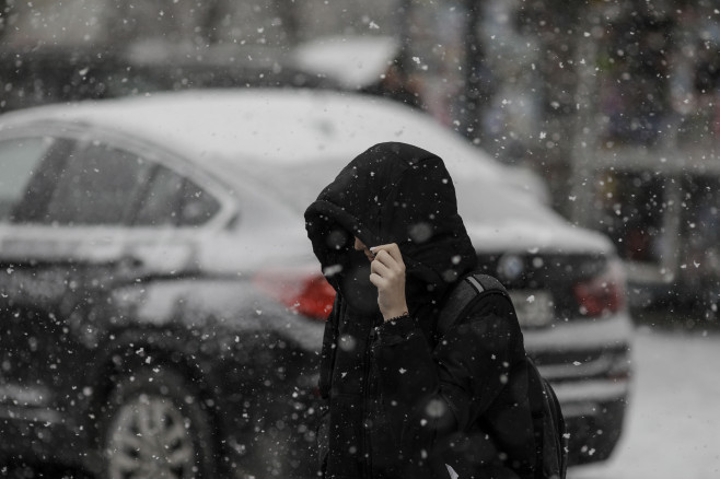 A nins în București. Foto: Inquam Photos/Octav Ganea