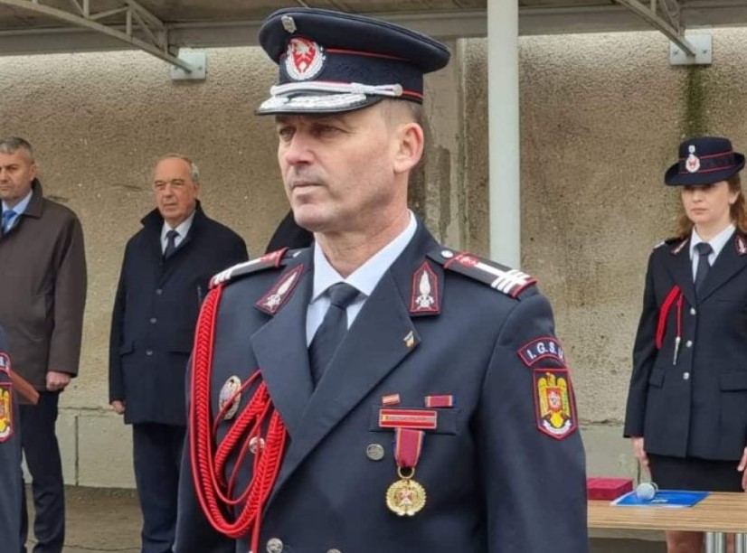 Un fost şef ISU s-a împuşcat din greșeală în piept