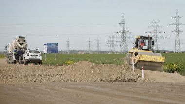 Șantierul autostrăzii de Centură București-Sud (A0 SUD), lot 2, în București, miercuri 19 mai 2021.