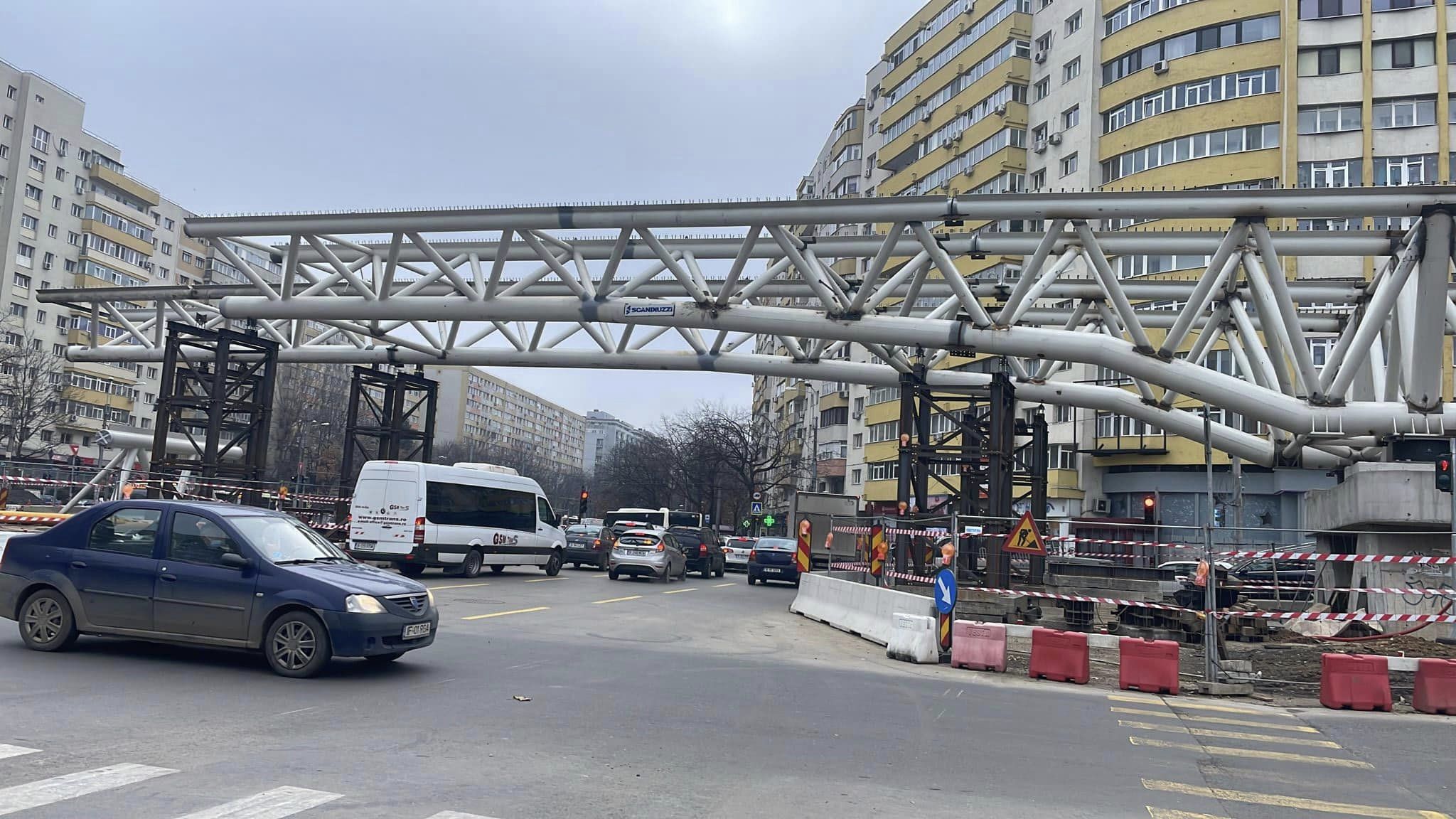 Nicușor Dan: Circulaţia pe Şoseaua Colentina spre Obor a fost deschisă, după finalizarea unor lucrări la Pasajul Doamna Ghica