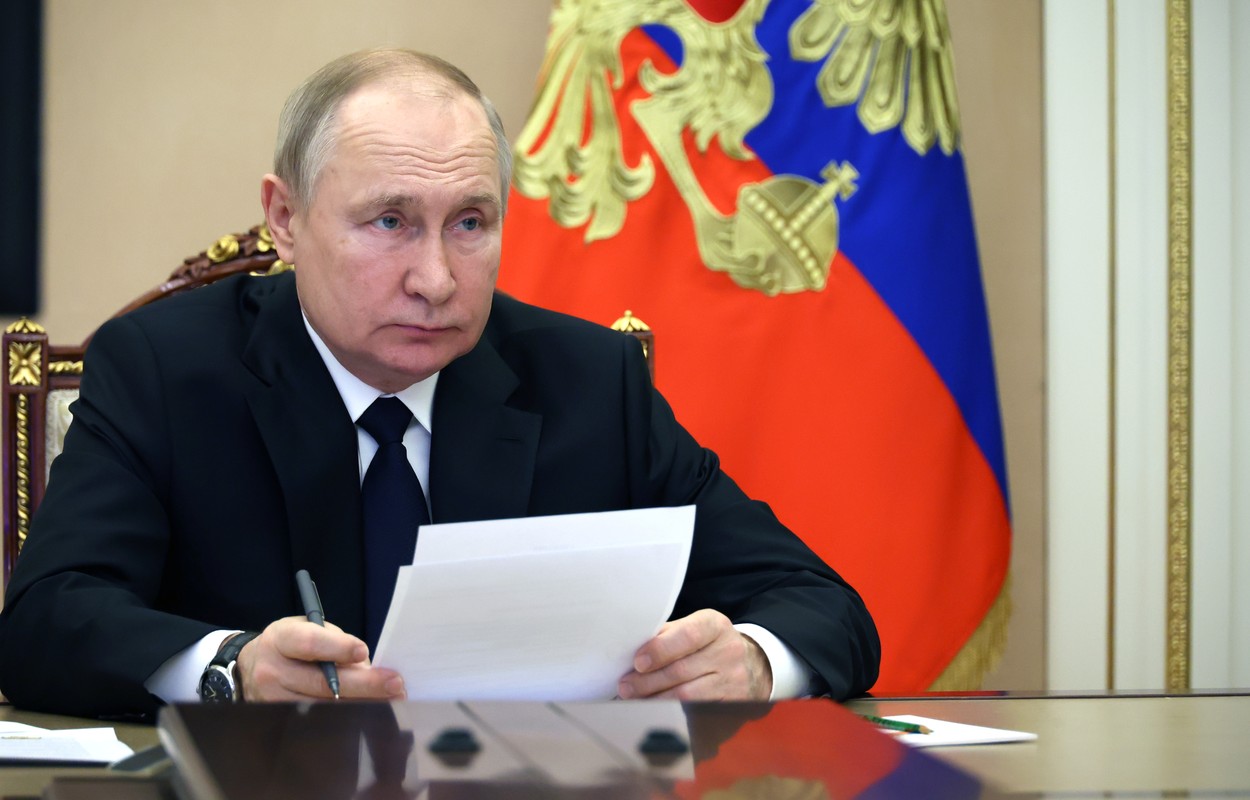 Putin spune că îi vede în continuare pe ucraineni ca pe un "popor de fraţi"