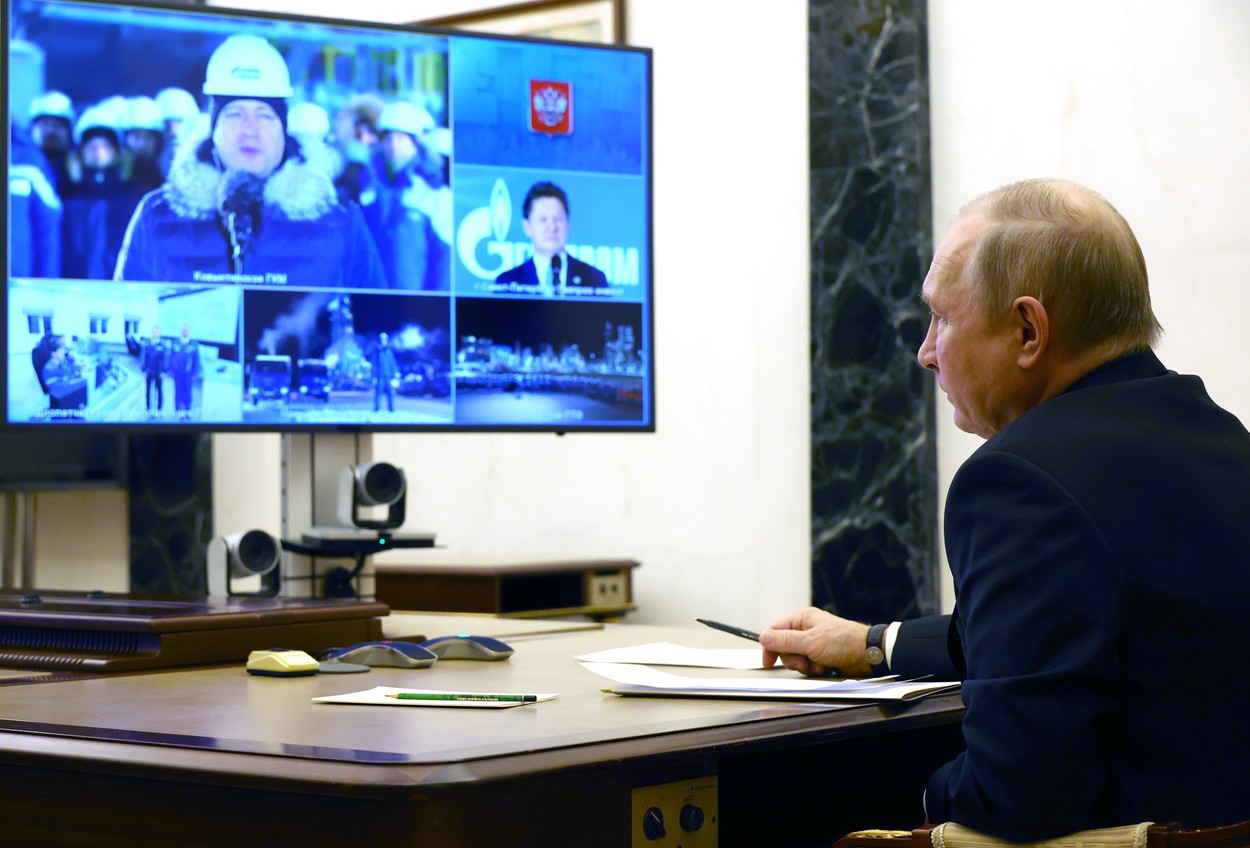 „Începeți munca!” Putin a inaugurat cel mai mare zăcământ de gaze din estul Rusiei, cu care va aproviziona China