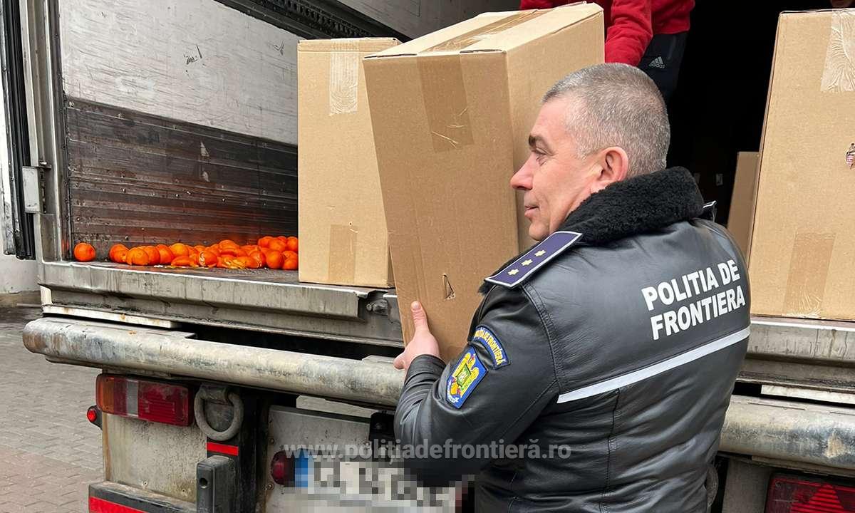 Un român a încercat să intre în țară cu țigări de contrabandă de 2 milioane € ascunse între portocale