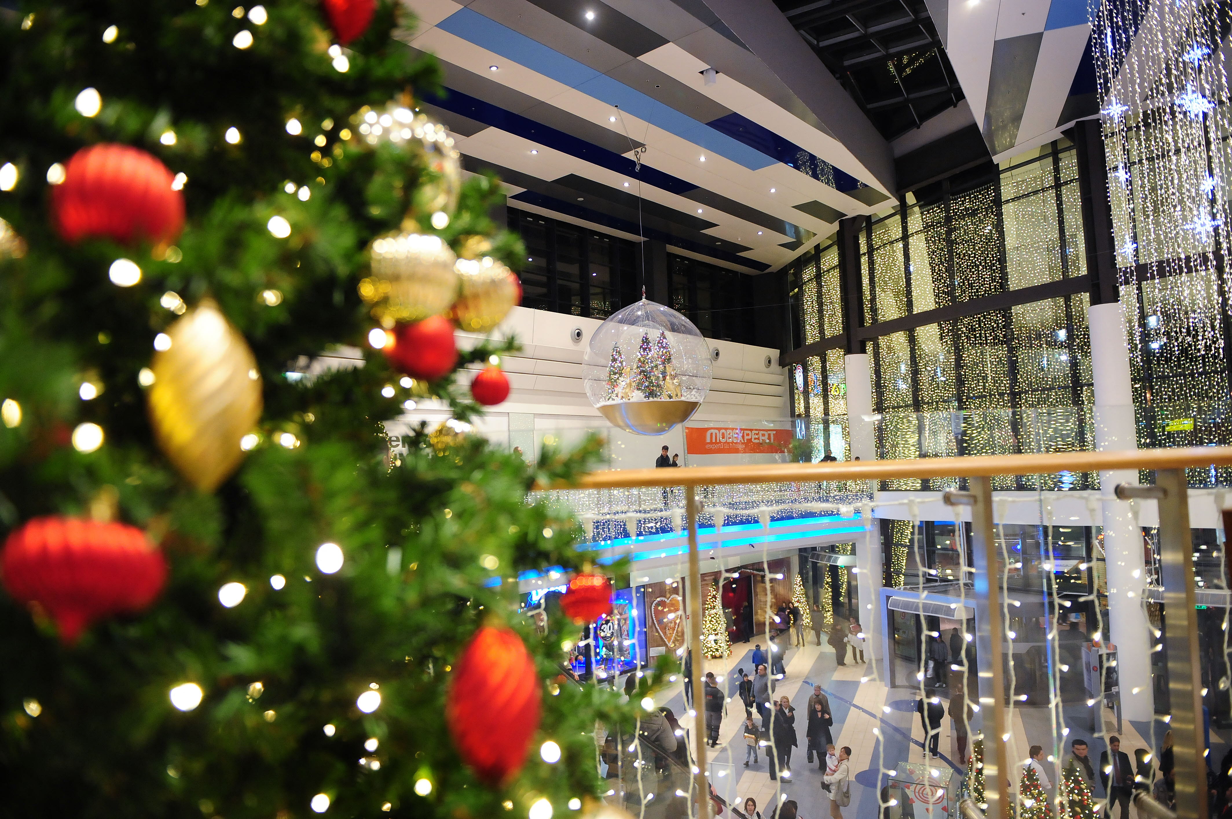 Programul de Crăciun al mall-urilor și supermarketurilor din București