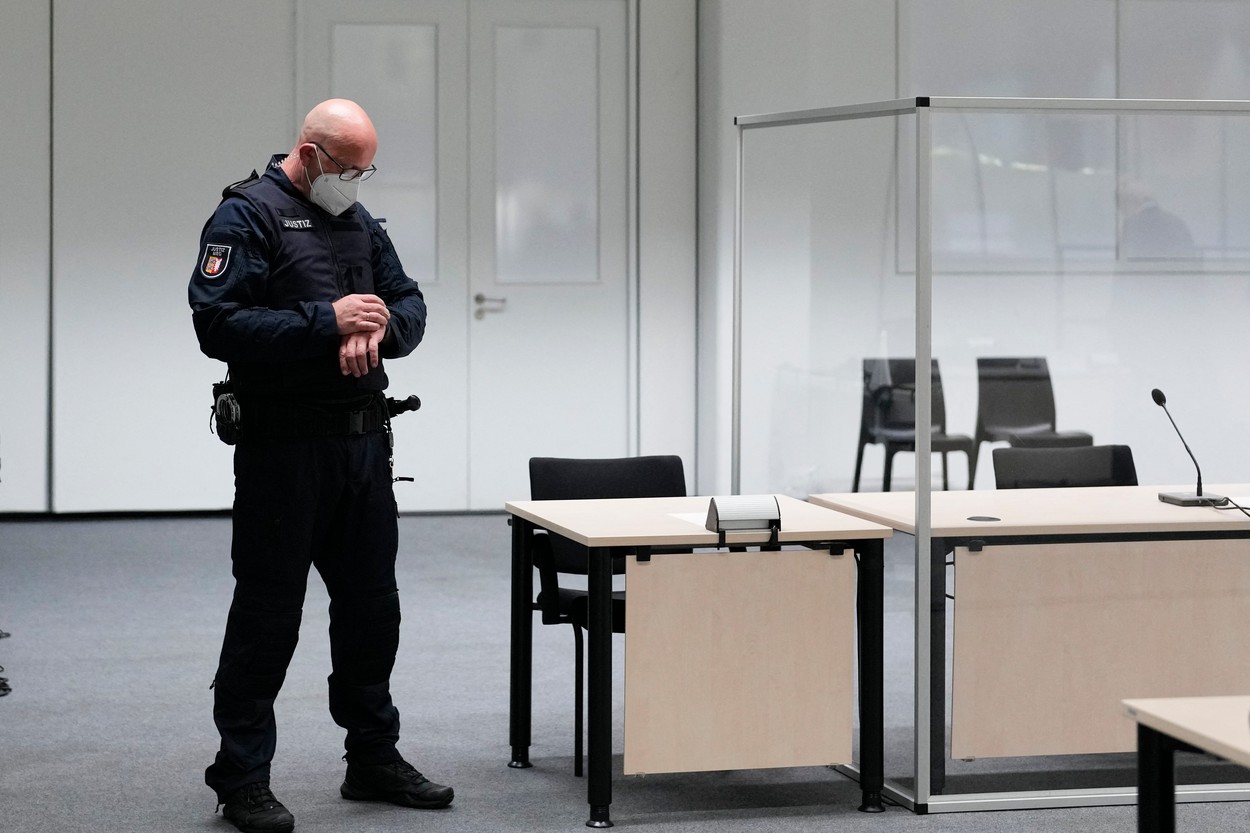 Un agent dublu german, care ar fi trimis informații la Moscova, a fost arestat