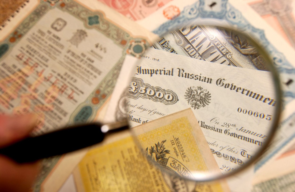 Investitorii care au rămas cu obligaţiuni ruseşti şi-au găsit salvatorii în cumpărătorii kazahi