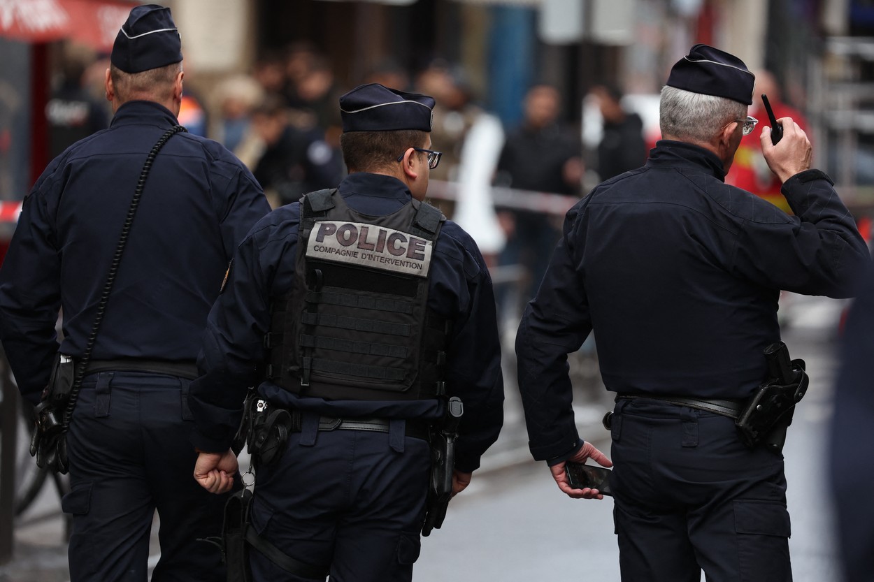 Violențe la Paris după atacul armat care a ucis trei kurzi într-o cafenea