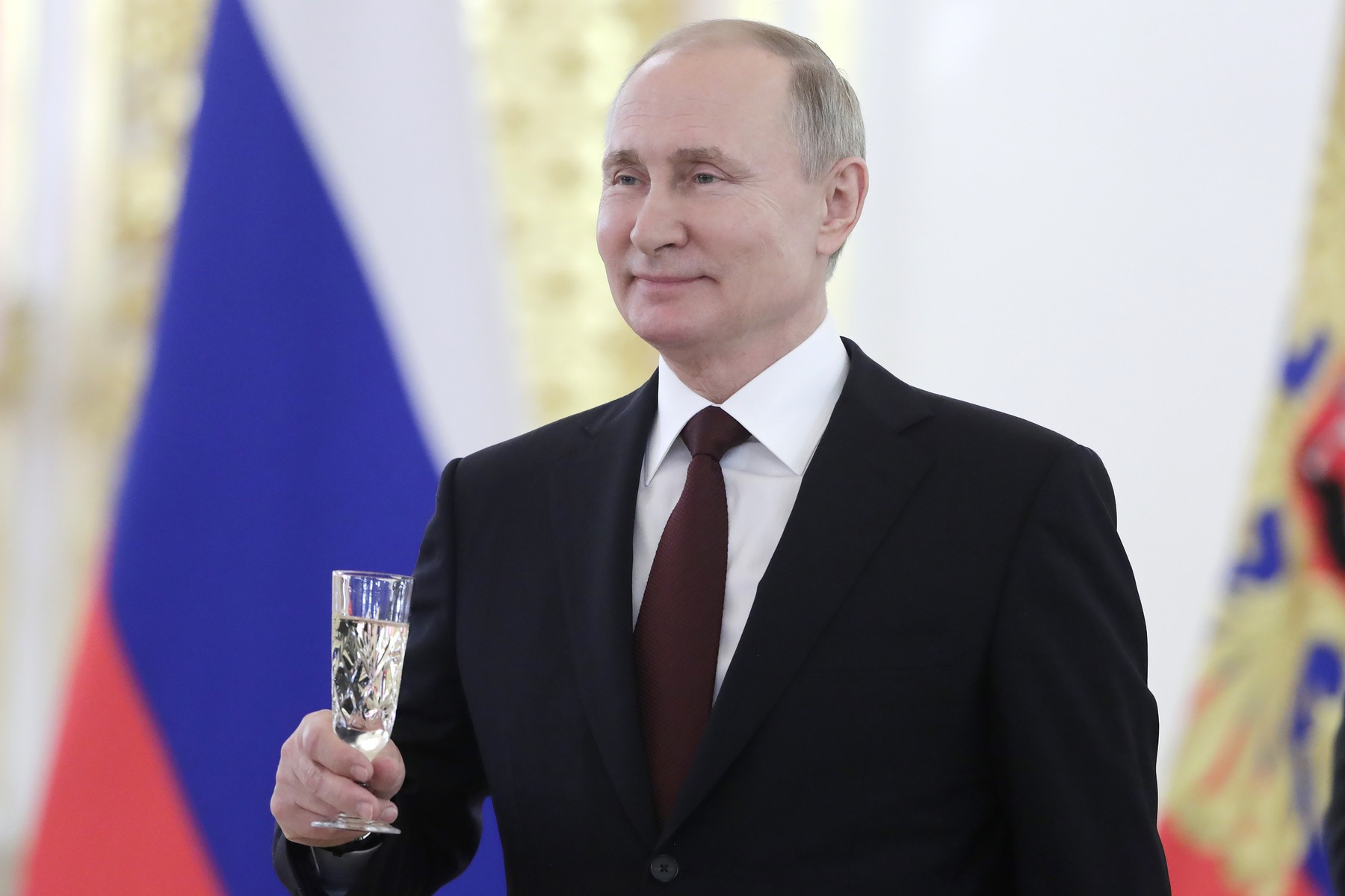 Pe cine a felicitat „călduros” Putin de Anul Nou. Printre lideri se află Viktor Orban dar și foști șefi de stat occidentali