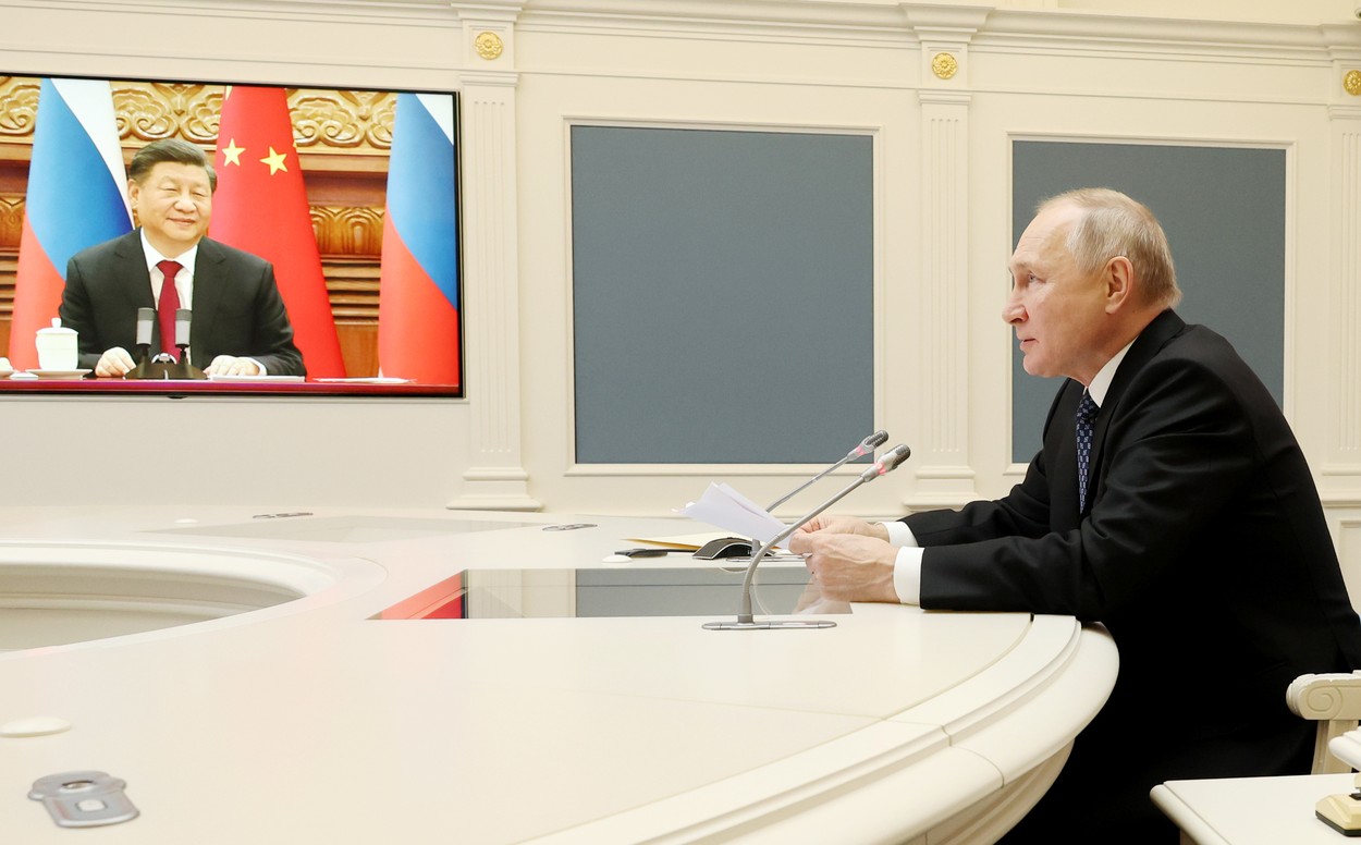 Vladimir Putin l-a numit pe Xi Jinping "dragă prieten" și l-a chemat la Moscova. Președintele Chinei nu i-a răspuns la invitație