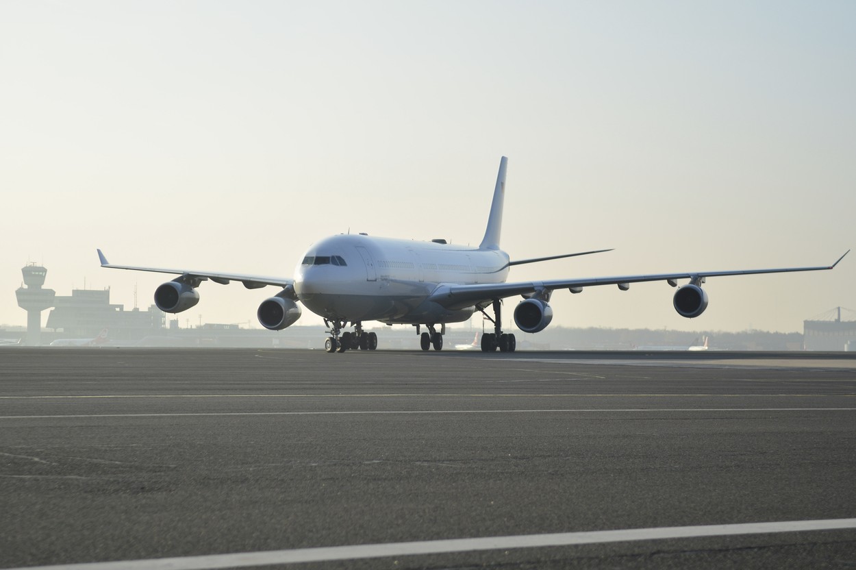 Iranul a intrat în posesia a patru avioane Airbus uzate, în ciuda sancţiunilor în vigoare