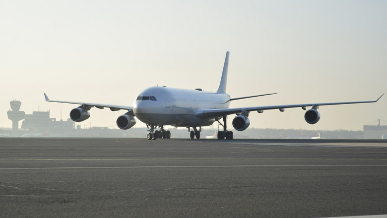 airbus a340 pe pista