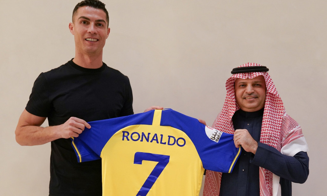 Cristiano Ronaldo, platit cu 200 de milioane de euro de arabi, nu poate juca deocamdata la Al-Nassr