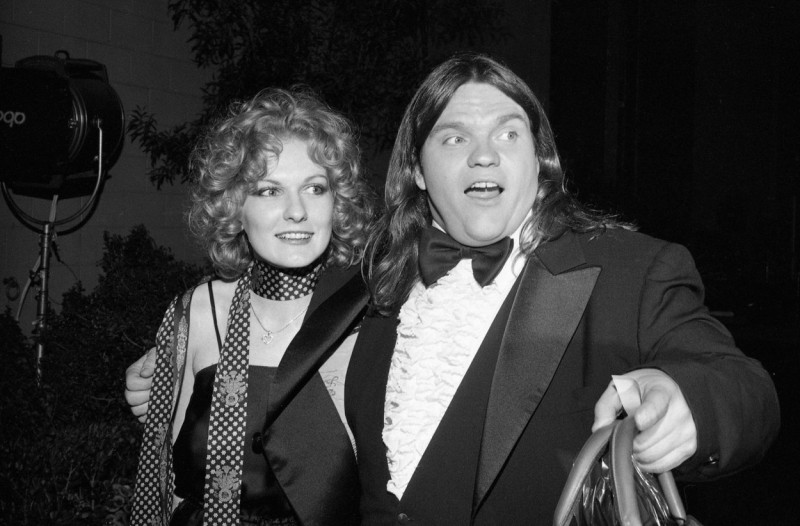 **FILE PHOTO** Meatloaf Has Passed Away at 74. Meatloaf and wife leslie Circa 1980's Credit: Ralph Dominguez/MediaPunch Credit: MediaPunch Inc/Alamy Live News