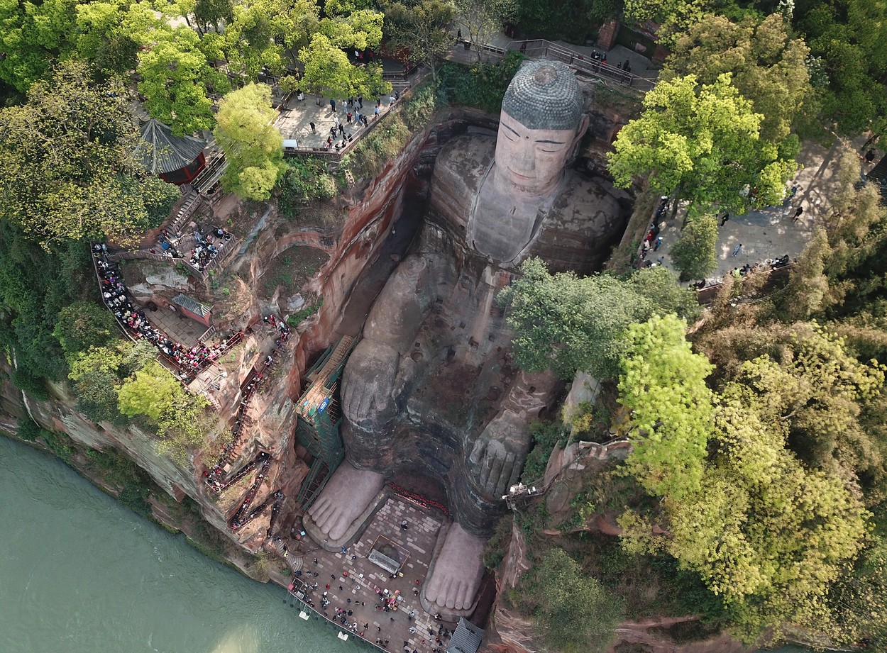 O statuie a lui Buddha de 108 metri înălțime se construiește în Cambodgia. Va fi printre cele mai înalte din lume