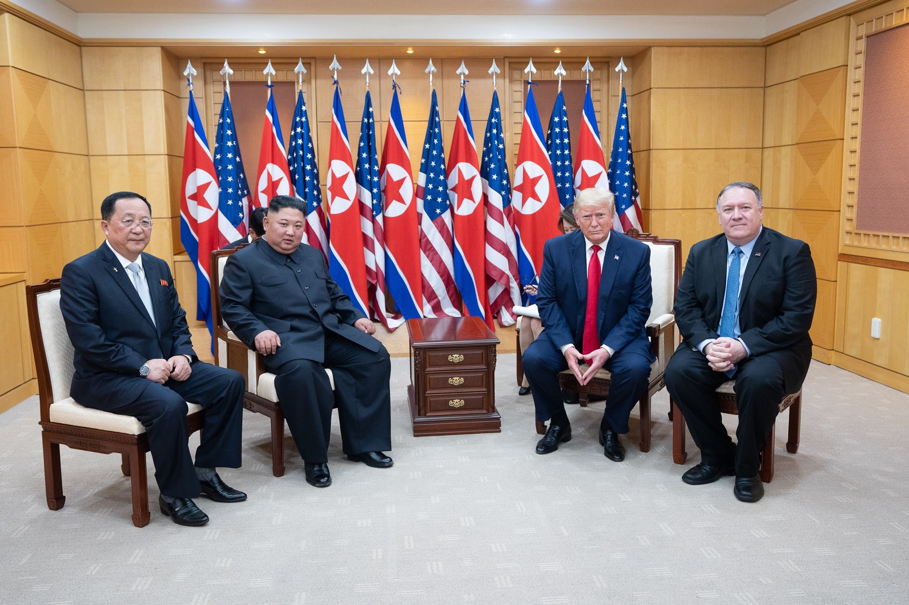 Presă: Kim Jong Un și-a executat ministrul de externe care a organizat summitul cu Donald Trump