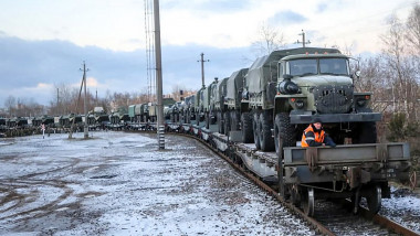 tren cu echipament rusesc