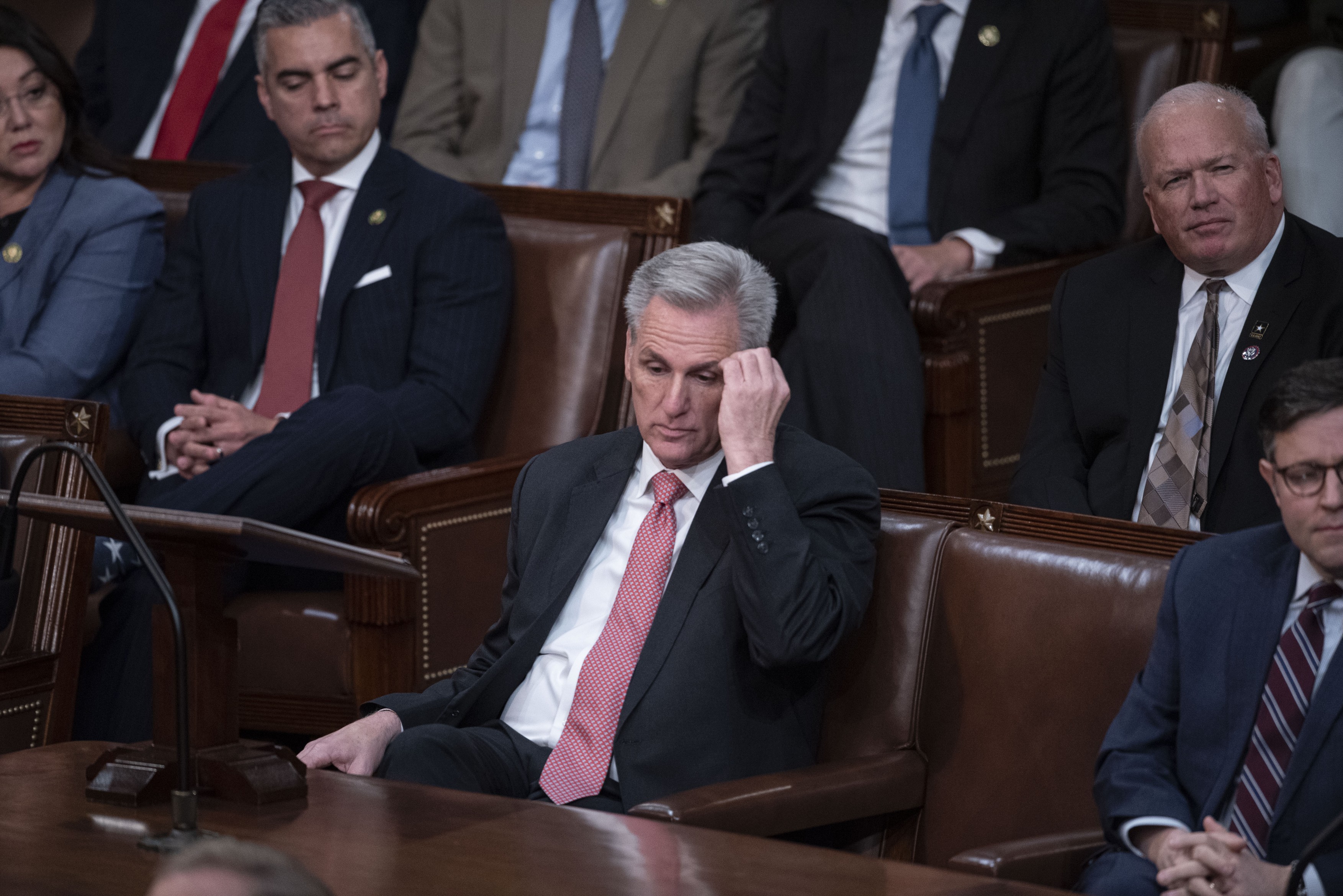 Kevin McCarthy încearcă cu disperare să-i convingă pe republicani să-l voteze șef la Cameră înainte de al 12-lea vot