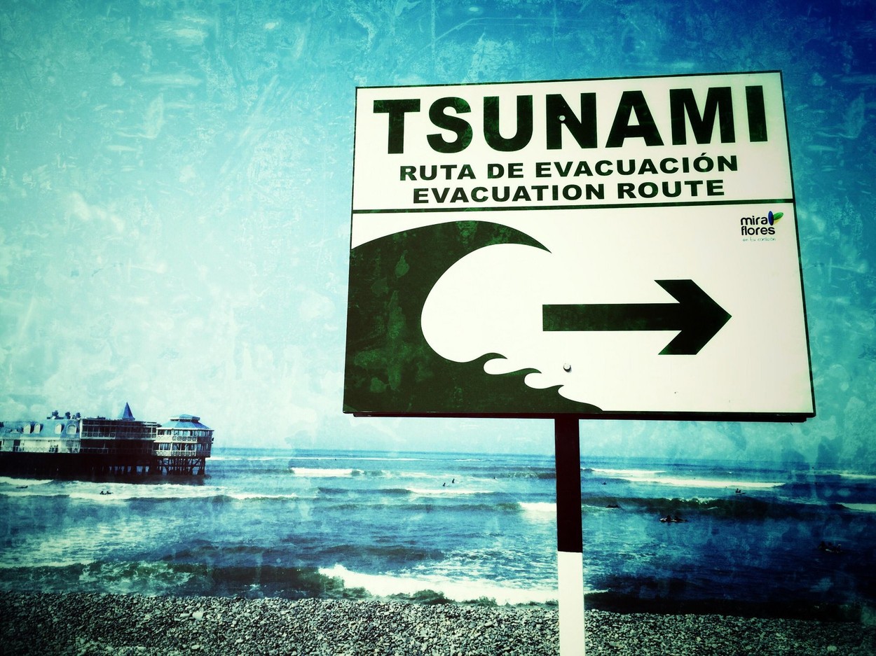 Alertă de tsunami în Italia după cutremurul de 7,8 grade care a lovit Turcia