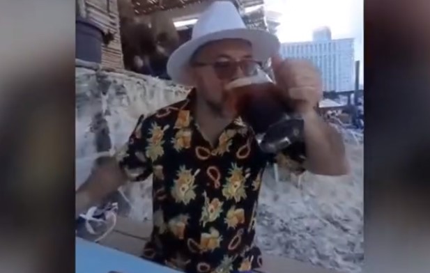 Vacanța de lux în Mexic a unui politician rus a provocat un scandal la Moscova. Deputatul e amenințat cu „barosul” lui Prigojin