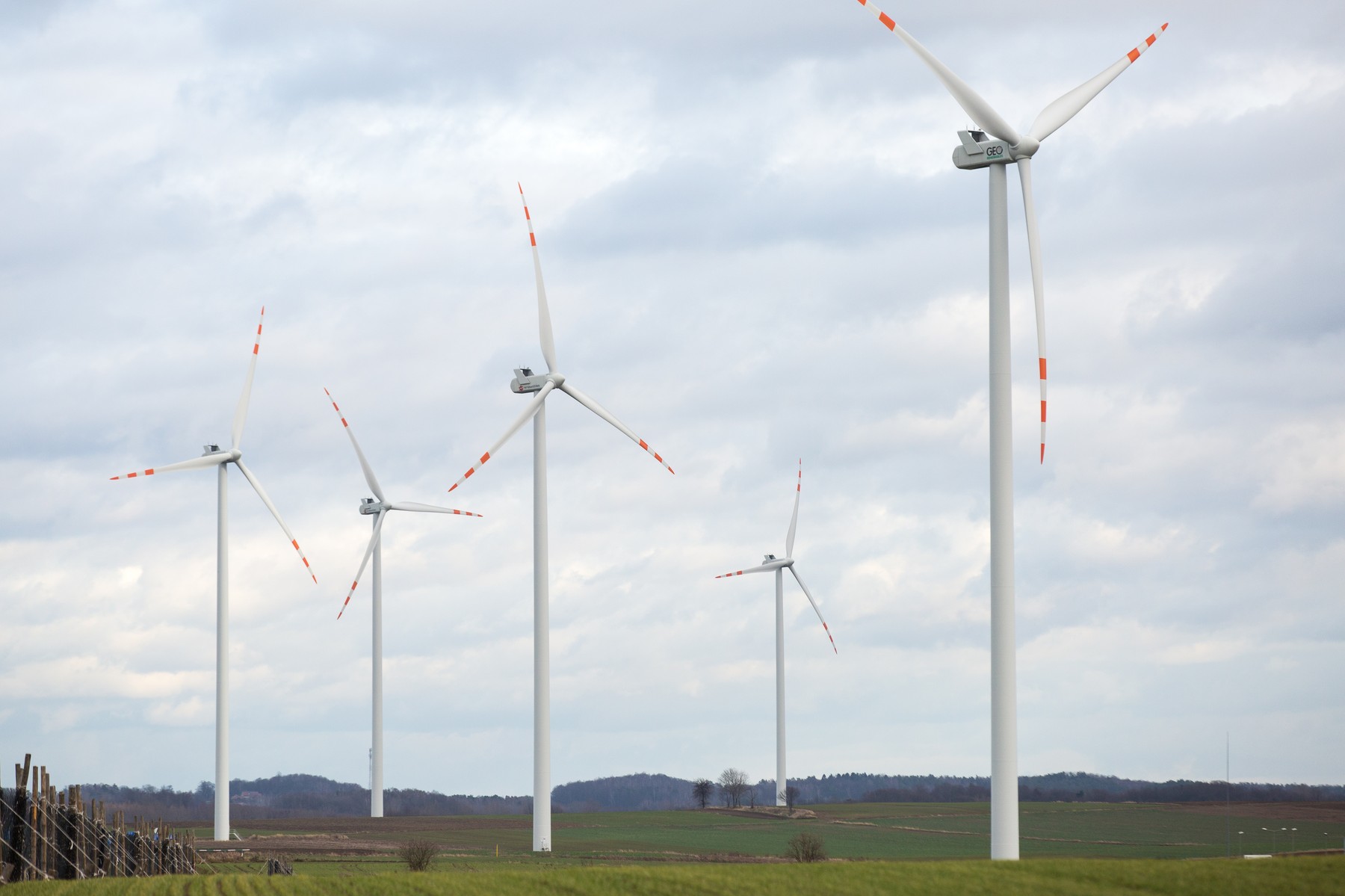 Un producător de energie regenerabilă a anunțat că va da în judecată România și Polonia pentru că au introdus taxe excesive