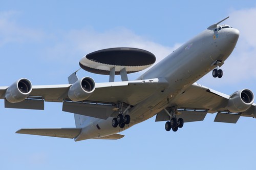 Avioanele spion din Germania aterizează la Otopeni. Vor monitoriza acțiunile rușilor pe frontul din Ucraina