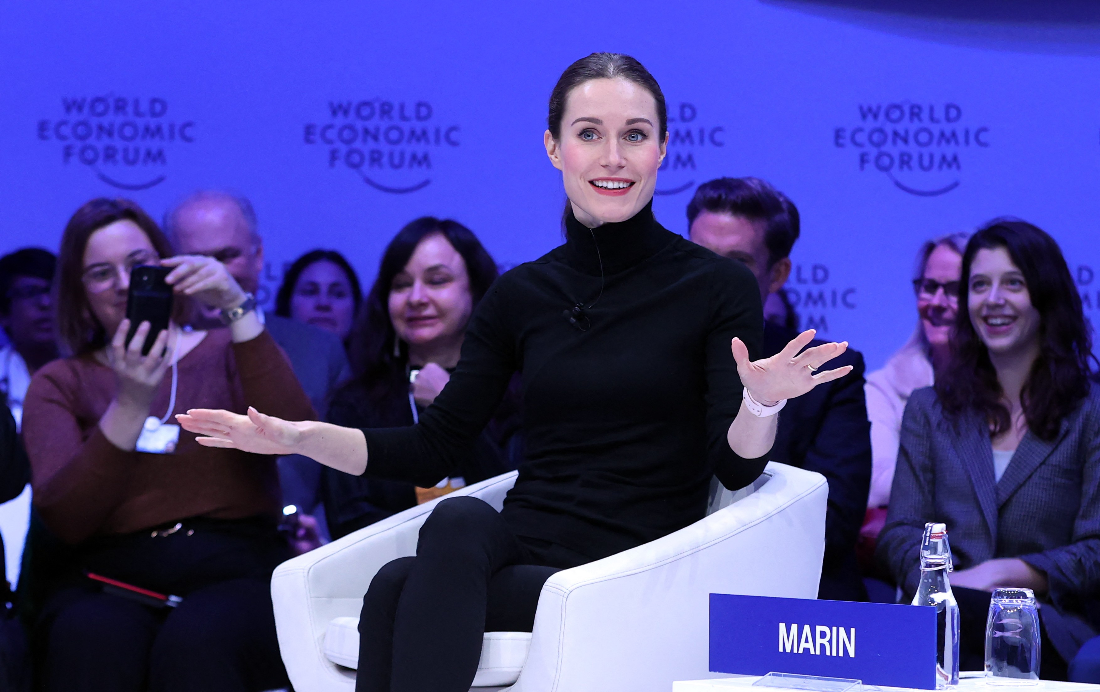 Sanna Marin, fostul premier al Finlandei, a cerut ordin de restricție împotriva unui bărbat