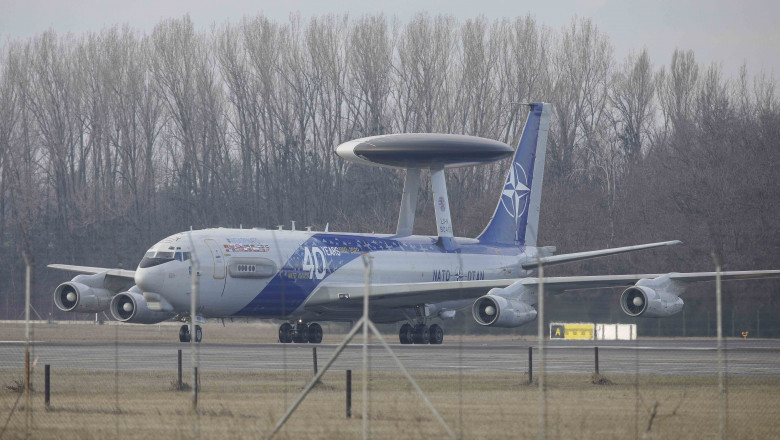 Avion AWACS al NATO.