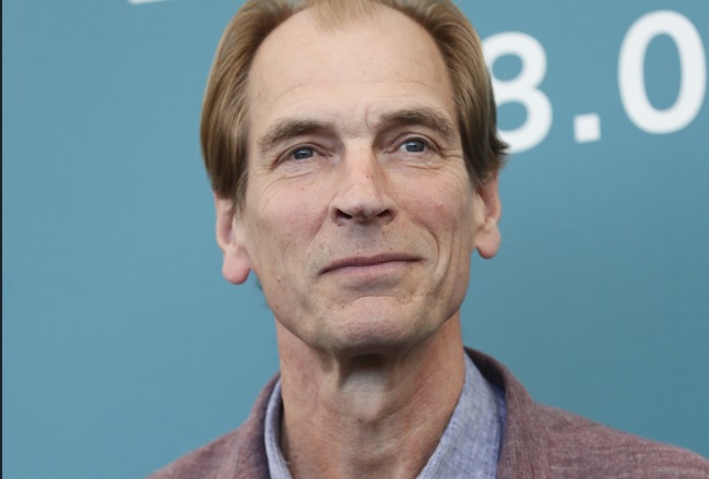 Polițiștii au găsit mașina lui Julian Sands. Actorul britanic a fost dat dispărut în munți în urmă cu opt zile