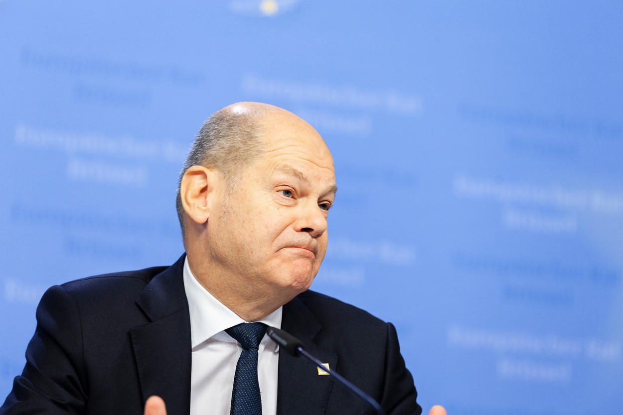 Olaf Scholz spune că va trimite tancuri germane în Ucraina doar dacă şi SUA trimit tancuri americane