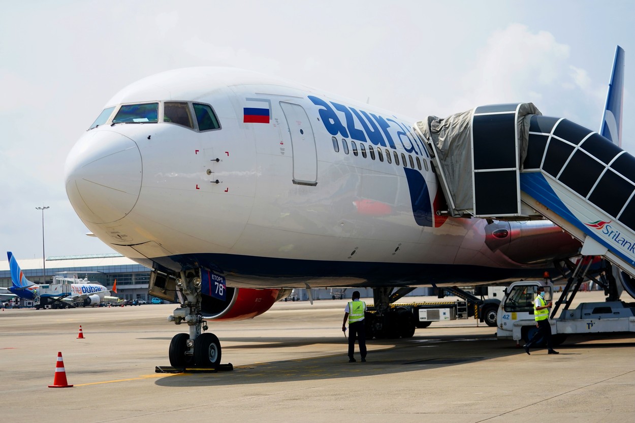 Alertă cu bombă la bordul unui avion din Rusia. În aeronavă erau 244 de persoane