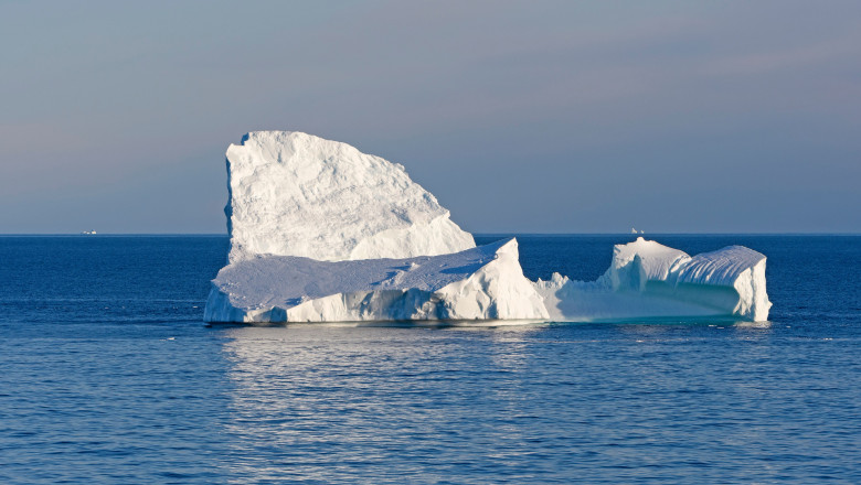 Contrasting LIght on an Ocean Iceberg