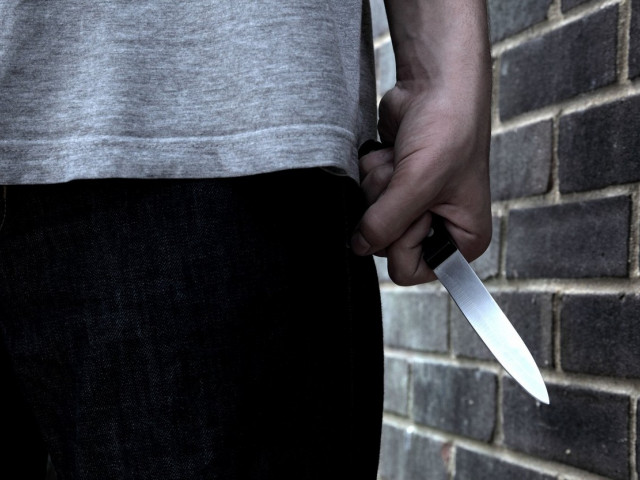 A 16-year-old boy from Brăila was stabbed five times.  Police detained a suspect