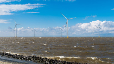 Grup de turbine eoliene offshore în Olanda