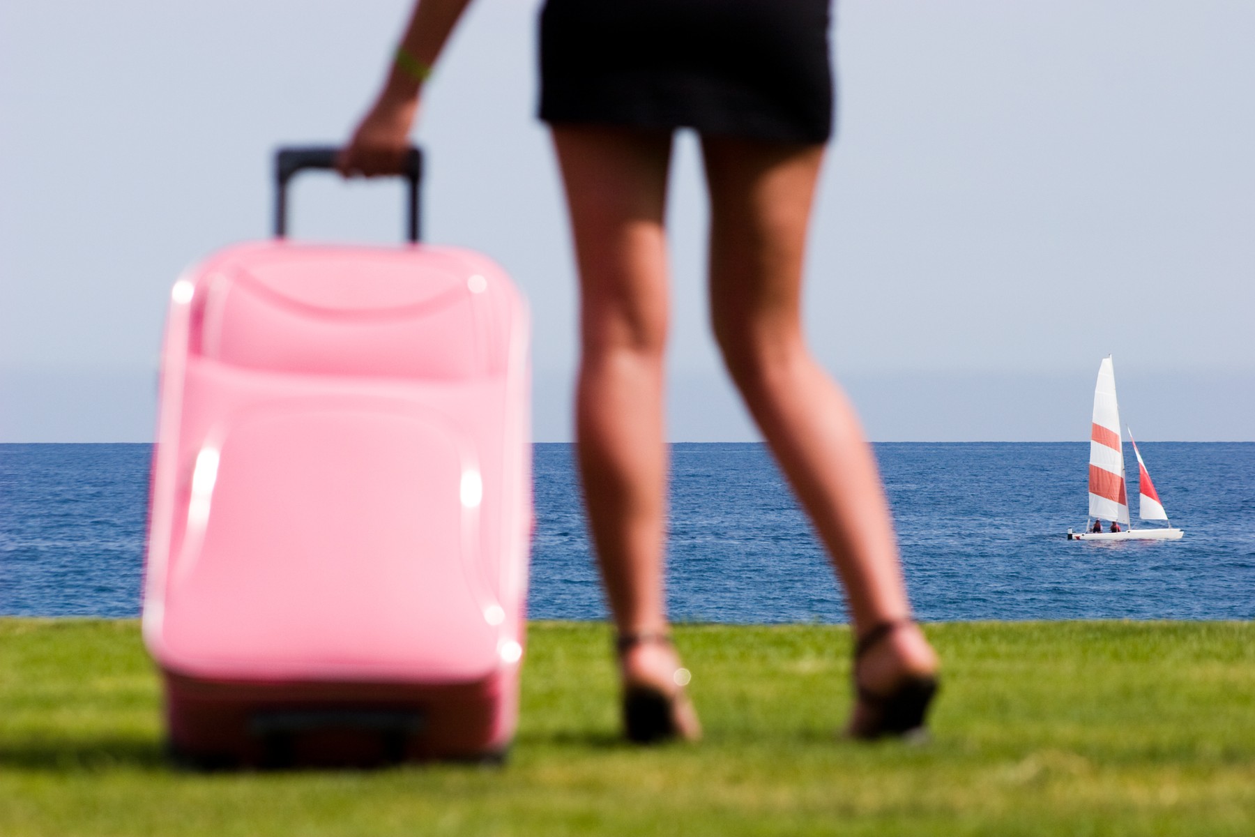 Ce categorii de bugetari primesc vouchere de vacanţă. Valoarea tichetelor crește (proiect)