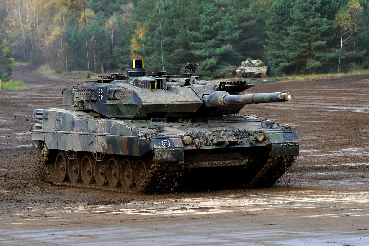 Ucraina a cerut Germaniei să răspundă cu "da sau nu" în problema livrării tancurilor Leopard. Ce a răspuns ministrul german de Externe