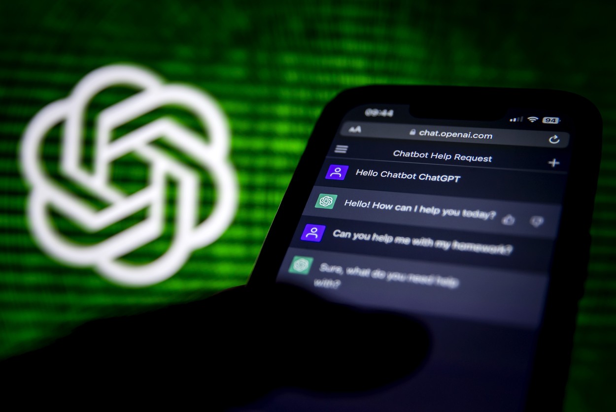 ChatGPT nu va mai funcționa pe WhatsApp din 15 ianuarie. Ce se întâmplă cu alți boți de inteligență artificială