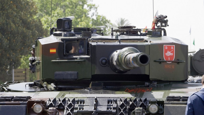 Un tanc Leopard 2A4 din dotarea armatei spaniole.