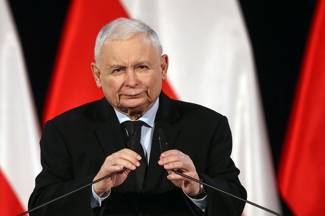 Polonia organizează referendum pe tema privatizărilor. Guvernul PiS agită din nou cu tema „intereselor străine”, înainte de alegeri
